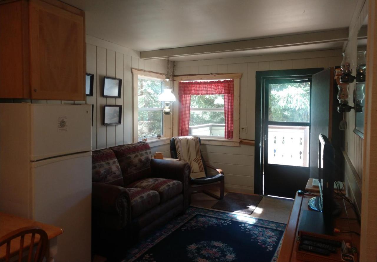 פקווד Mountainside Chalet - Tiny Home מראה חיצוני תמונה